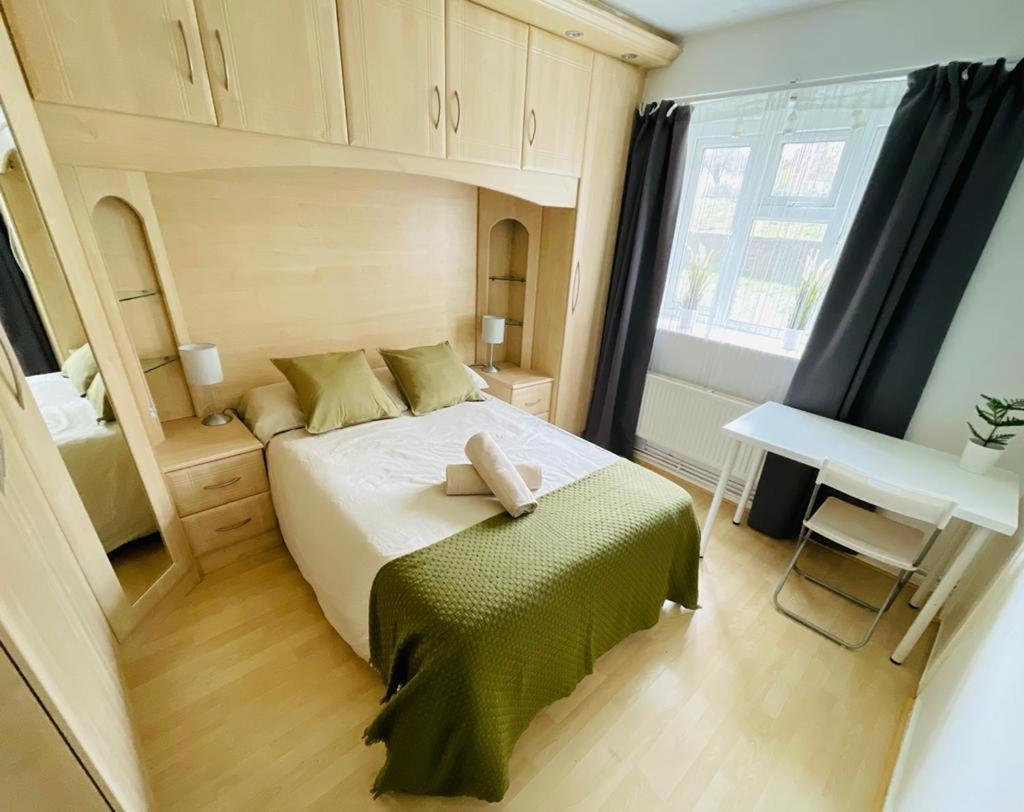 Cosy Flat Close To East Finchley Station London Eksteriør bilde