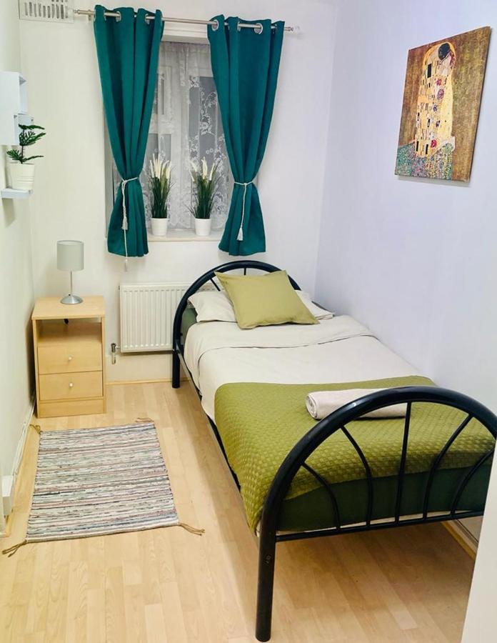 Cosy Flat Close To East Finchley Station London Eksteriør bilde